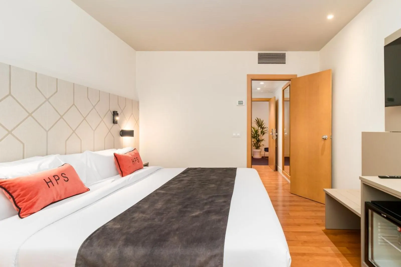***  Hotel Puerta Santander Spain