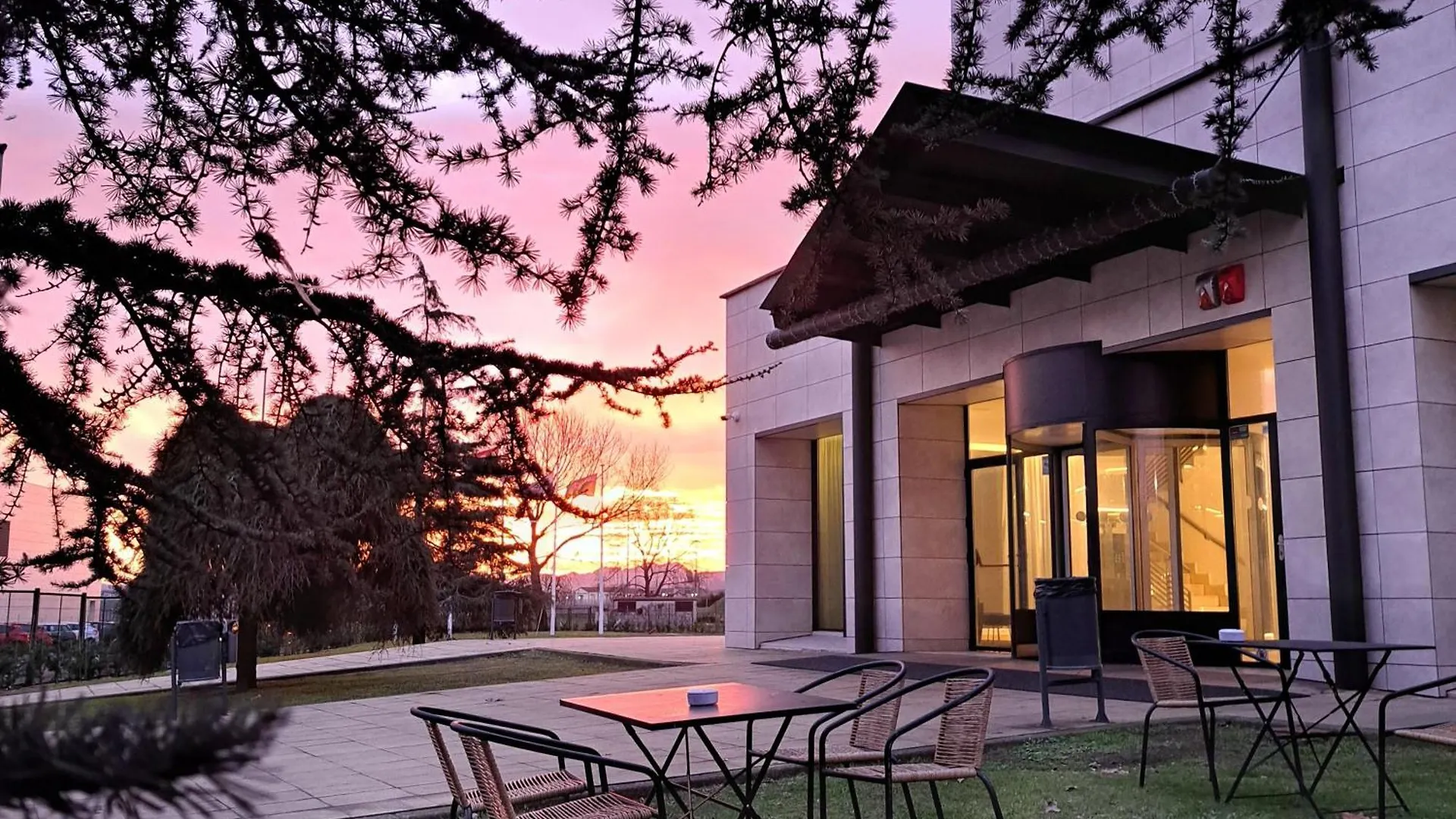 Hotel Puerta Santander