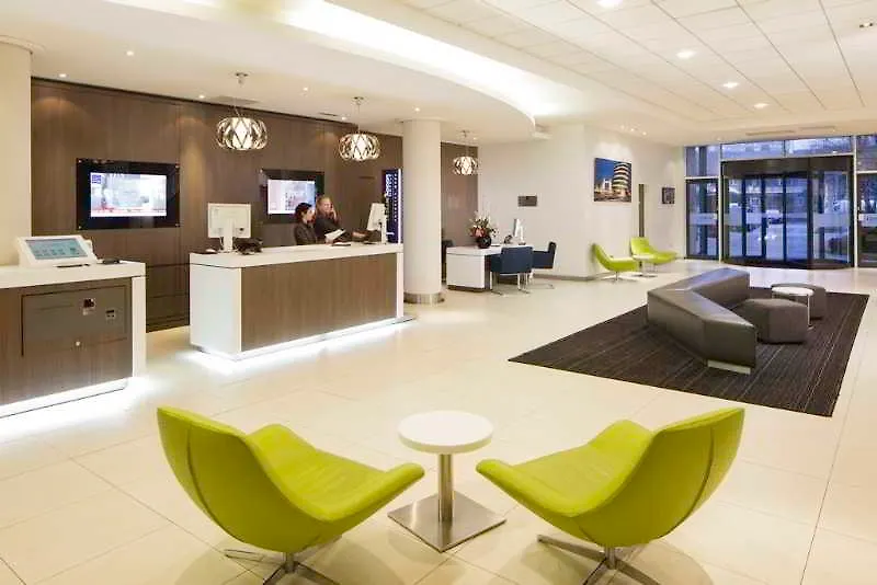 Hotel Puerta Santander